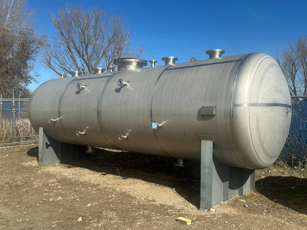 Stainless steel water tank